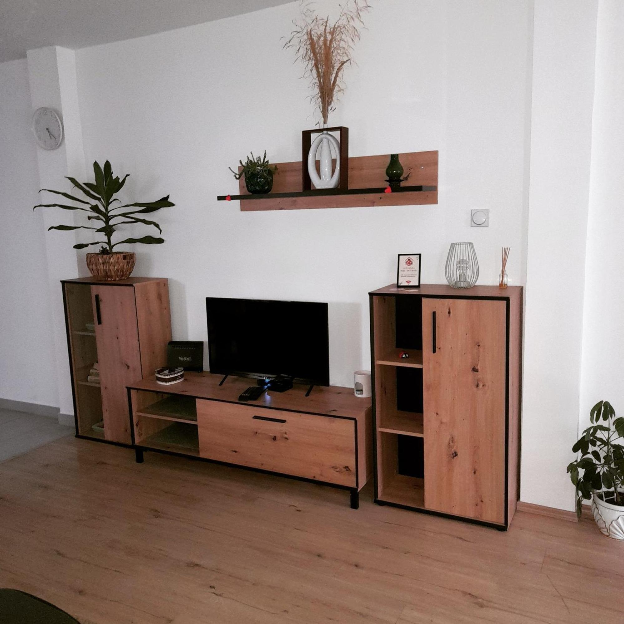 Apartmani Bubamara Leskovac Λέσκοβατς Δωμάτιο φωτογραφία
